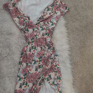 Beautiful dress 🌻😍